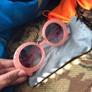 Circular Woman’s Sunglasses